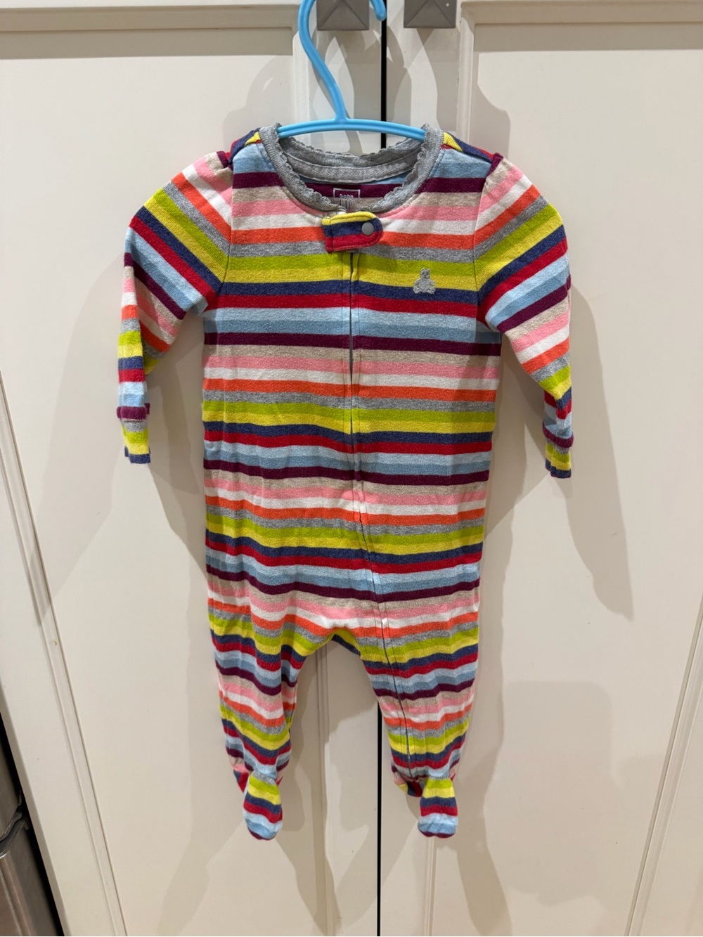 Baby gap 6-9m Striped Multi-Color Footed One-Piece for Kids